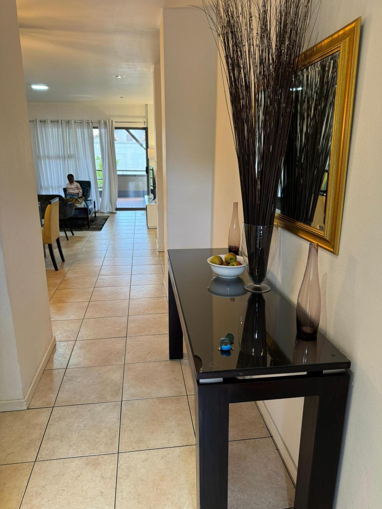 Apartment Mystay Sandton Johannesburg